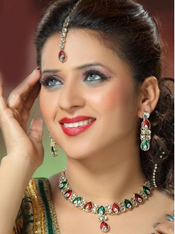 Kundan jewelry set